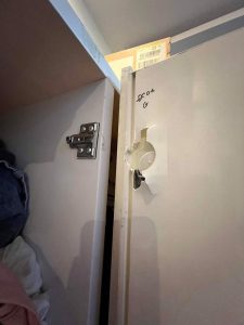 SỬA CHỮA TỦ NHỰA HÀ NỘI